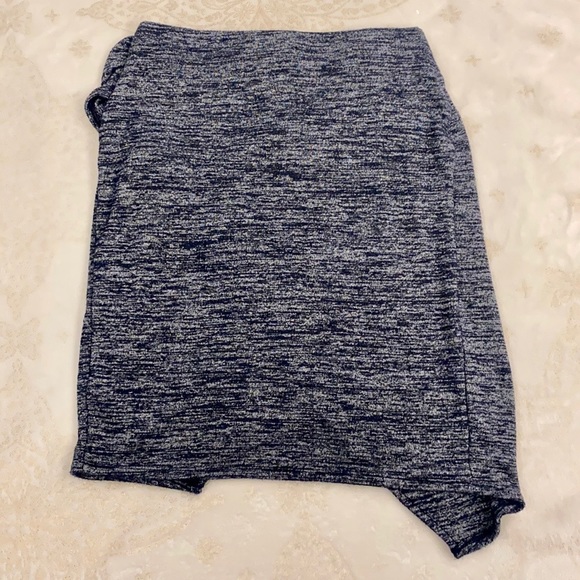 GAP Petite XS Black & Grey Skirt - Picture 4 of 6